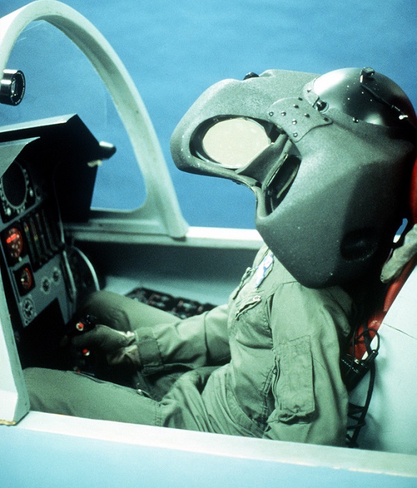 A pilot wearing the VCASS helmet (Visually-coupled Airborne Systems Simulator)