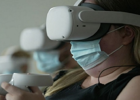 VR is Used to Put Parents Minds at Ease Before Child Surgery