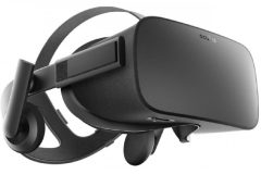 Oculus Rift CV1 (2016)