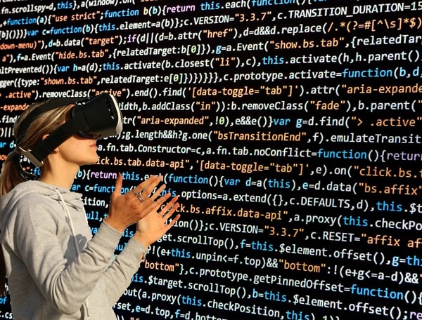 How Easy Is it To Write an Essay in Virtual Reality?